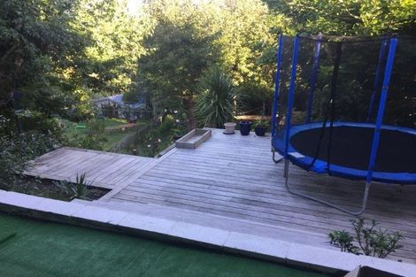 Photo of property in 32 Peter Terrace, Castor Bay, Auckland, 0620