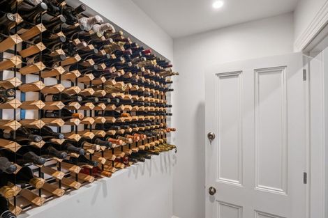 Photo of property in 58 Albert Road, Devonport, Auckland, 0624