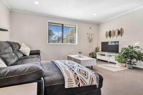 Photo of property in 3a Kaiwaka Road, Waiuku, 2123