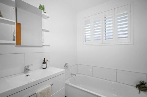 Photo of property in 22 Berkeley Road, Wainuiomata, Lower Hutt, 5014