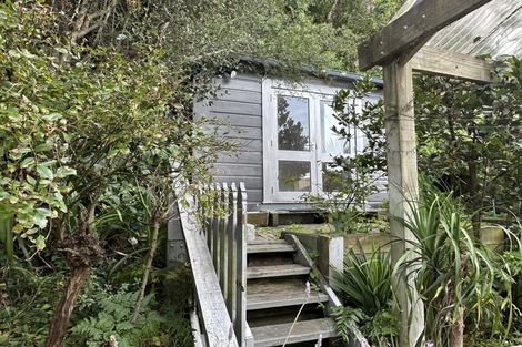 Photo of property in 217 Marine Parade, Seatoun, Wellington, 6022