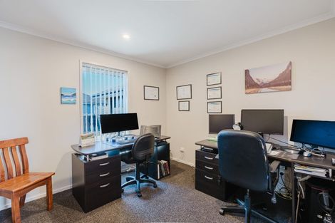 Photo of property in 25 Roy Hilton Drive, Flagstaff, Hamilton, 3210