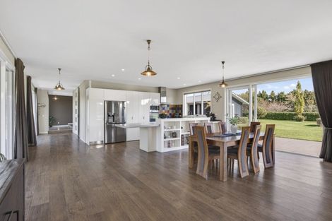 Photo of property in 50a Richmond Road, Brixton, New Plymouth, 4373