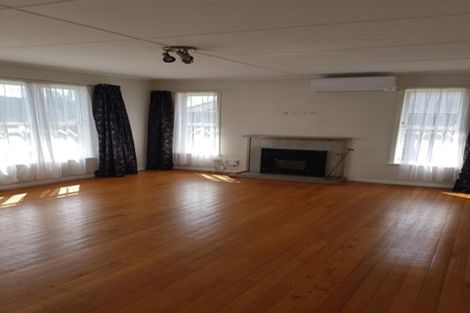 Photo of property in 20 Chippendale Crescent, Birkdale, Auckland, 0626