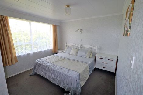 Photo of property in 26 Oberon Street, Stratford, 4332