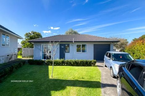 Photo of property in 15 Ware Place, Pakuranga Heights, Auckland, 2010