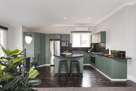 Photo of property in 40 Florence Avenue, Palmerston North, 4414
