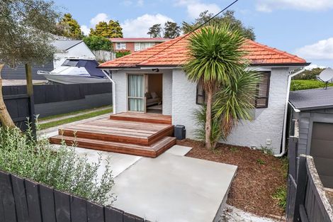 Photo of property in 2 Albert Street, Hamilton East, Hamilton, 3216
