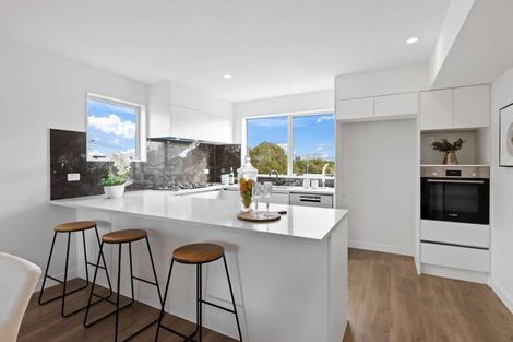 Photo of property in 112 Arnold Street, Leamington, Cambridge, 3432