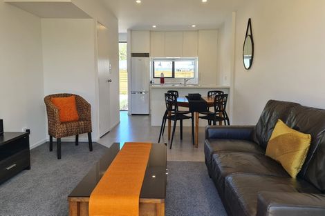 Photo of property in 2 Rimu Road, Mangere Bridge, Auckland, 2022