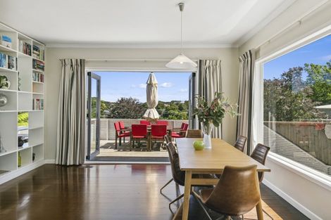 Photo of property in 2 Poona Street, Khandallah, Wellington, 6035