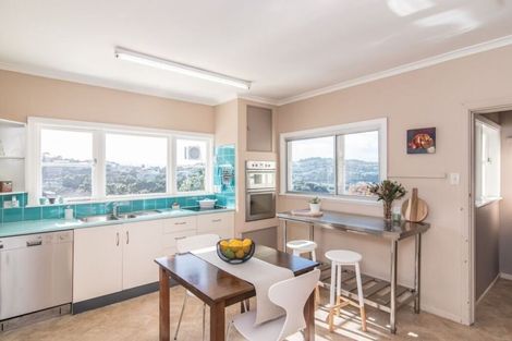 Photo of property in 169 Broderick Road, Johnsonville, Wellington, 6037