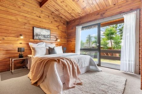 Photo of property in 9 Rewa Street, New Lynn, Auckland, 0600