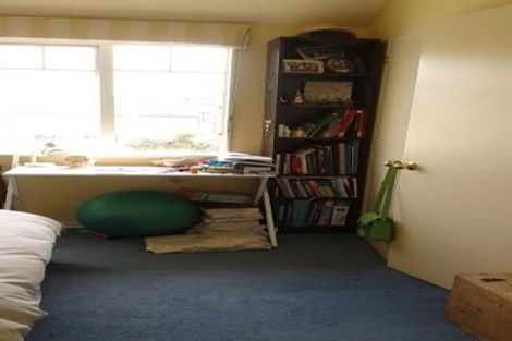 Photo of property in 10 Colombo Street, Hokowhitu, Palmerston North, 4410