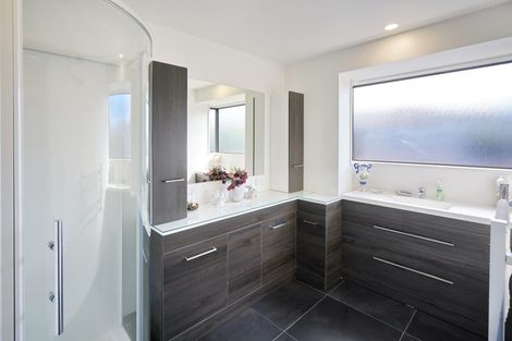 Photo of property in 19 Saint Pauls Place, Burwood, Christchurch, 8083