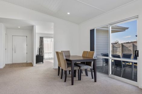 Photo of property in 14 Windsor Street, Richmond Heights, Taupo, 3330