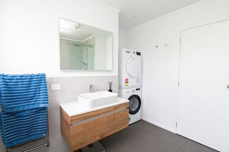 Photo of property in 230 Central Road, Waitakaruru, Thames, 3576