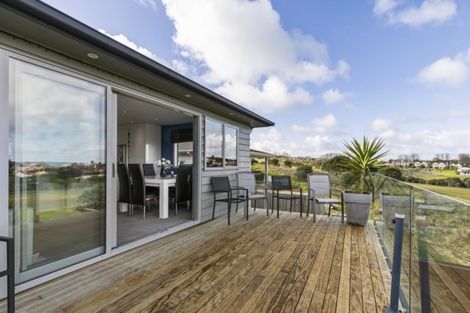 Photo of property in 288 Alec Craig Way, Gulf Harbour, Whangaparaoa, 0930