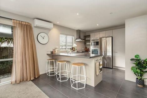 Photo of property in 109b Wellington Street, Howick, Auckland, 2014