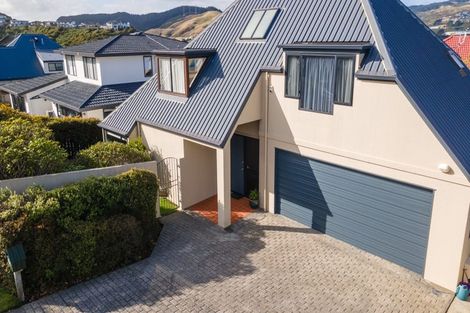 Photo of property in 157 Westchester Drive, Churton Park, Wellington, 6037