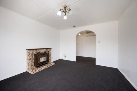 Photo of property in 103 Clyde Crescent, Roslyn, Palmerston North, 4414