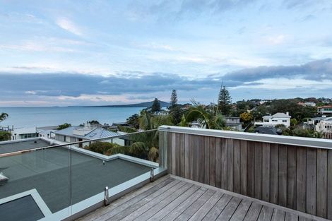 Photo of property in 8a Rarere Road, Hauraki, Auckland, 0622