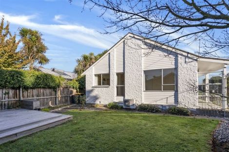 Photo of property in 2/42 Saint Martins Road, Saint Martins, Christchurch, 8022