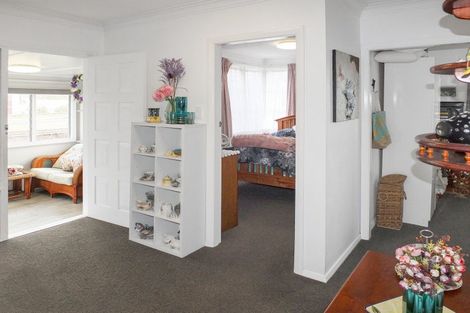 Photo of property in 15 Andrews Street, Foxton Beach, Foxton, 4815