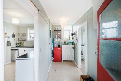 Photo of property in 7 Chaffey Street, Foxton Beach, Foxton, 4815