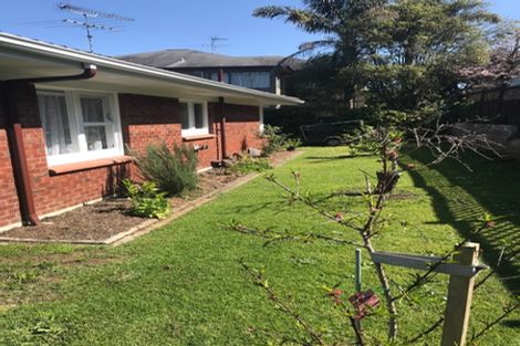 Photo of property in 4/30 Campbell Road, Onehunga, Auckland, 1061