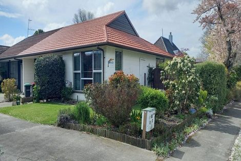 Photo of property in 1/23 Dovedale Avenue, Ilam, Christchurch, 8041