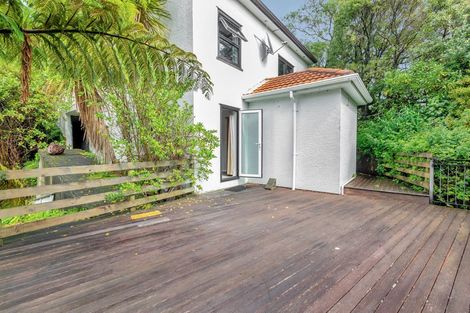 Photo of property in 1 Fernhill Terrace, Wadestown, Wellington, 6012
