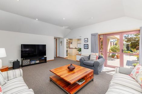 Photo of property in 25a Reeves Road, Opawa, Christchurch, 8023