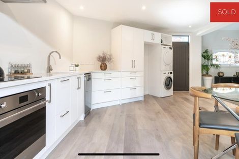 Photo of property in 121d The Parade, Island Bay, Wellington, 6023