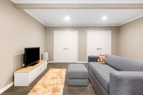 Photo of property in 49 Golf Road, Paraparaumu Beach, Paraparaumu, 5032