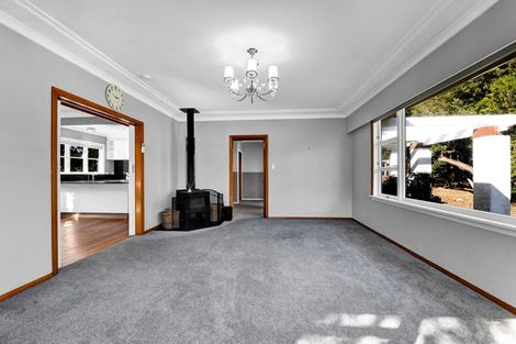 Photo of property in 402 South Road, Hawera, 4674