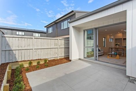 Photo of property in 25 Periko Way, Takanini, 2112