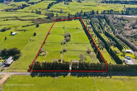 Photo of property in 83 Waipipi Wharf Road, Pollok, Waiuku, 2683