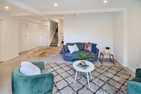 Photo of property in 42 Nottingham Street, Karori, Wellington, 6012