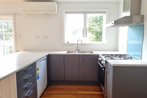 Photo of property in 98 Muri Road, Pukerua Bay, 5026