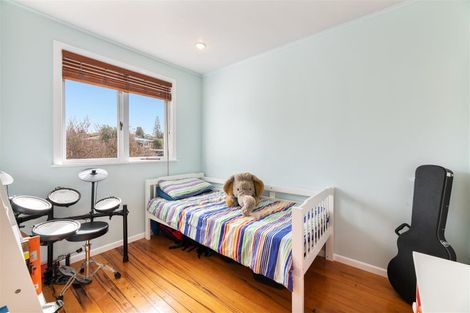 Photo of property in 1/8 Tyne Road, Forrest Hill, Auckland, 0620