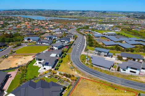 Photo of property in 16 Manhattan Rise, Orewa, 0931