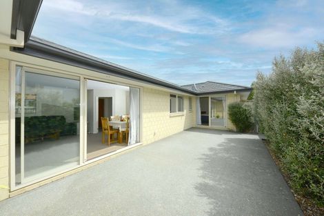 Photo of property in 24 Corfe Street, Ilam, Christchurch, 8041