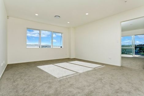 Photo of property in 94 Pohutukawa Parade, Riverhead, 0820