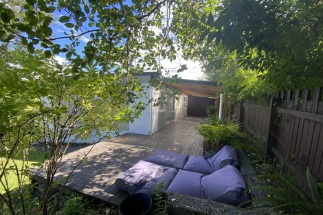 Photo of property in 2/58 Peach Road, Glenfield, Auckland, 0629