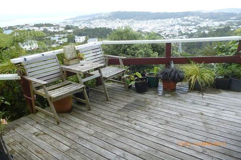 Photo of property in 32 Highbury Road, Highbury, Wellington, 6012