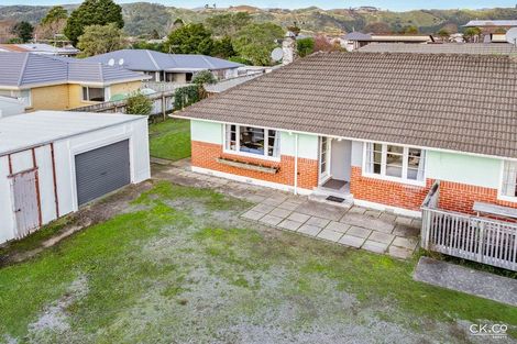 Photo of property in 15 Totara Street, Trentham, Upper Hutt, 5018