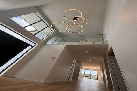 Photo of property in 5 Prevost Lane, Oteha, Auckland, 0632