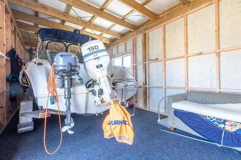 Photo of property in 15 Wai Matangi Place, Motuoapa, 3382