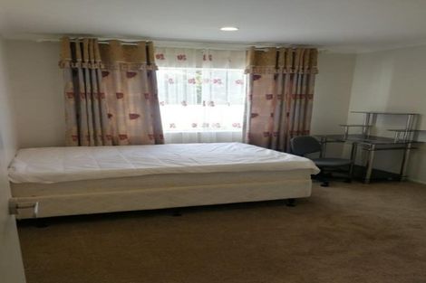 Photo of property in 21 Spyglass Street, Red Beach, 0932